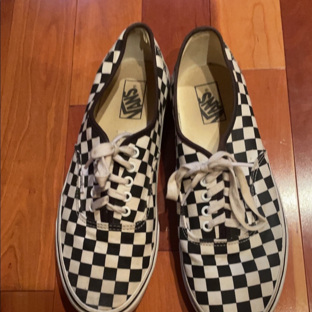 Checkered Vans size 11